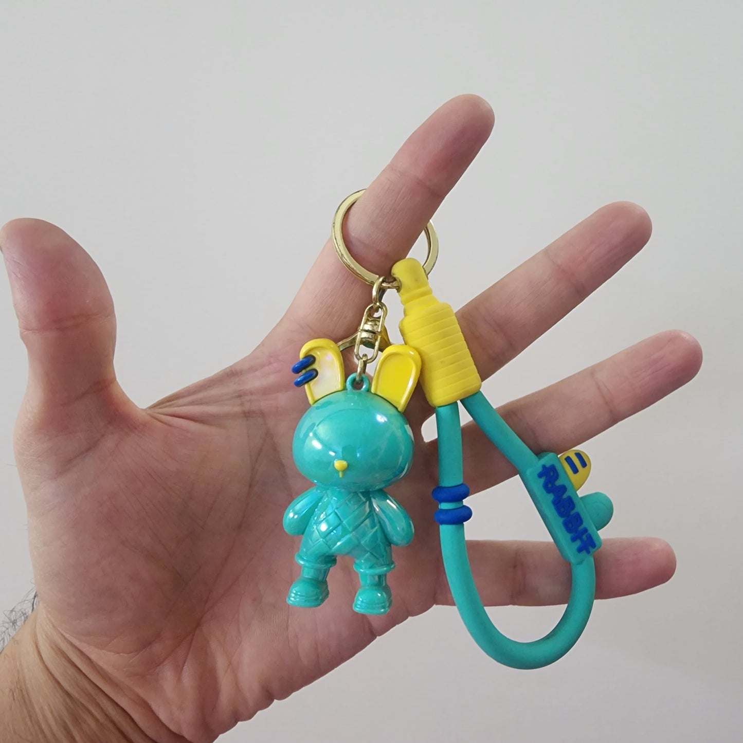 HOLOGRAPHIC BEAR KEY CHAIN