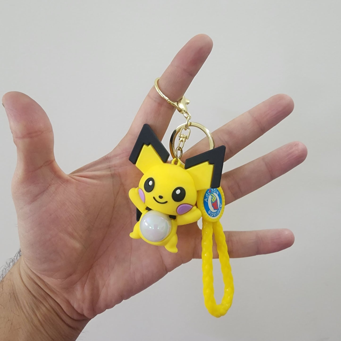 POKEMON { LIGHT } KEY CHAIN