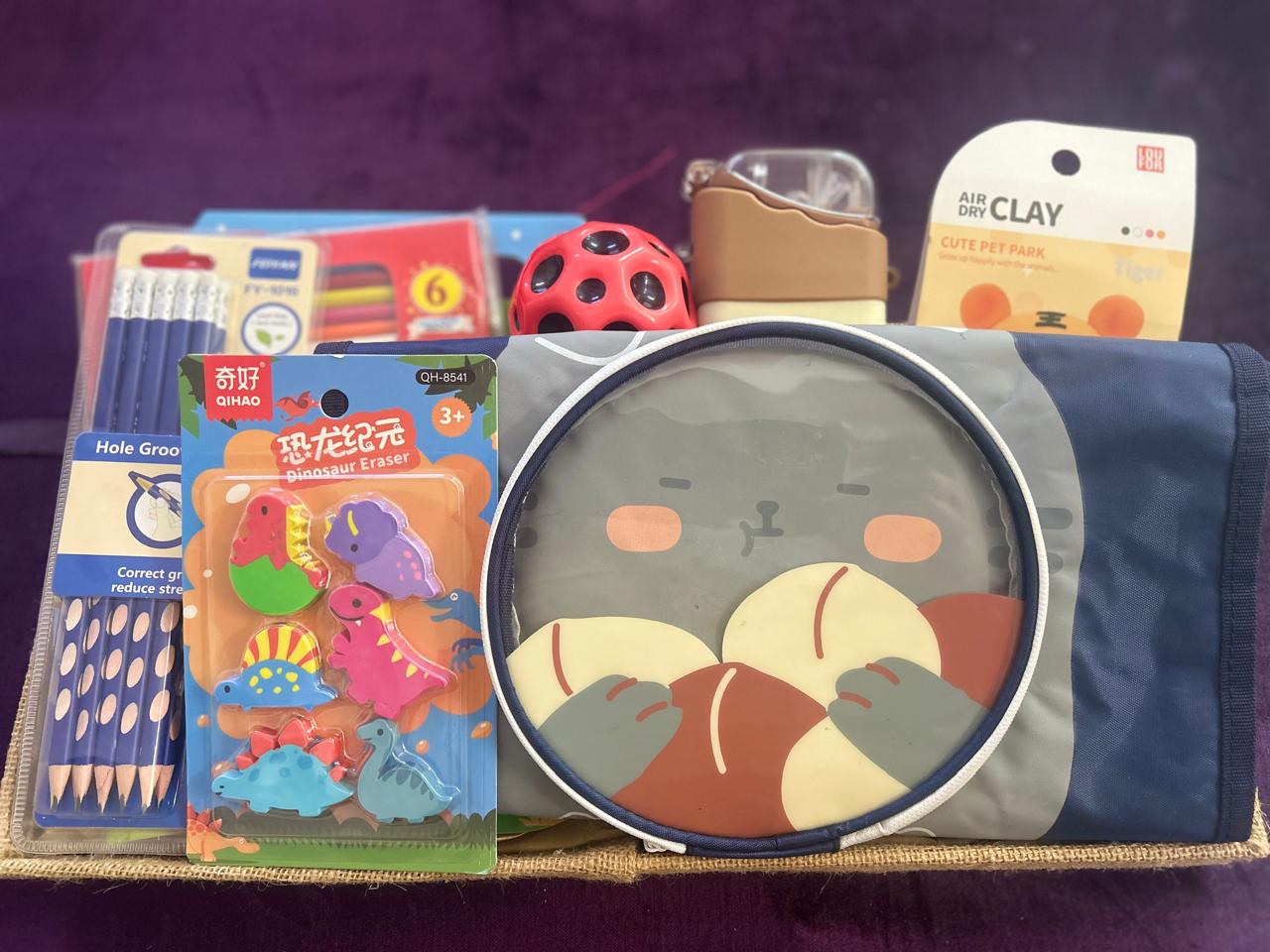 ANIMAL THEME HAMPER