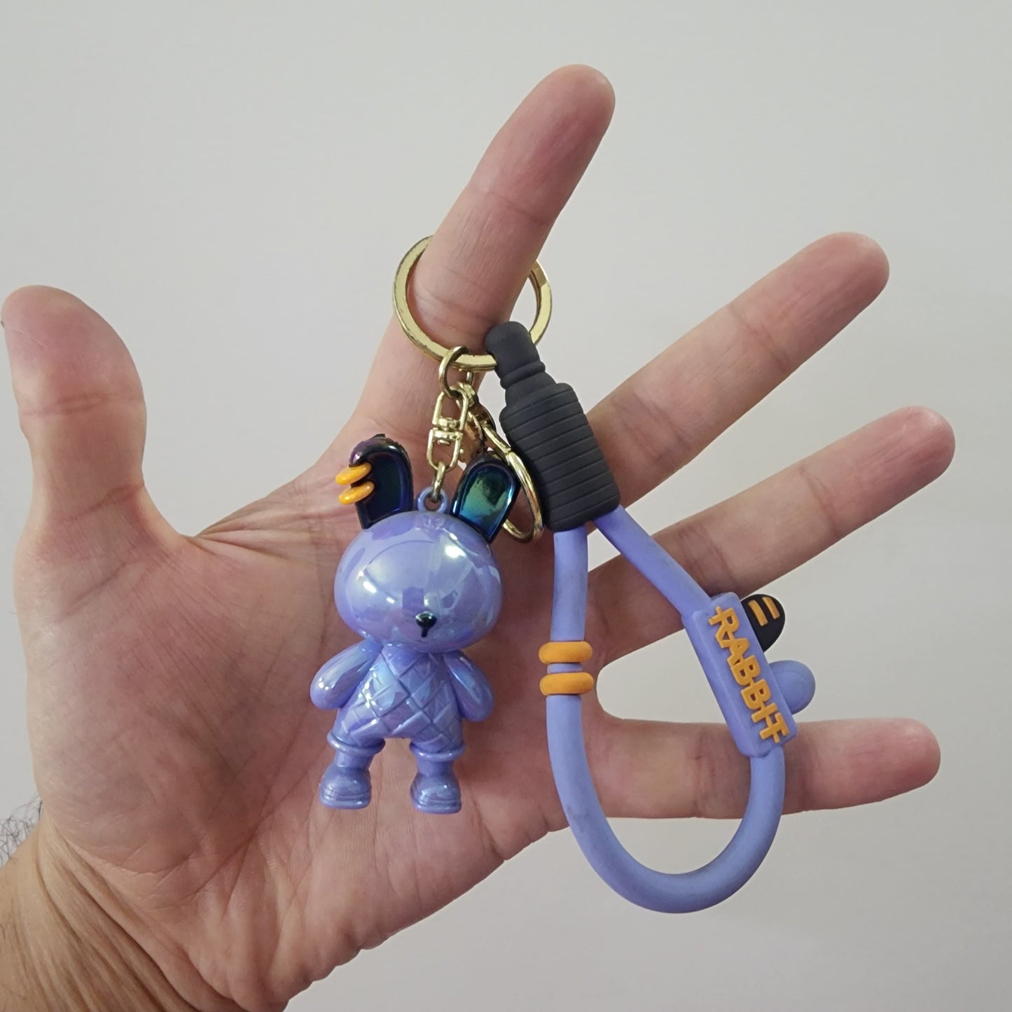 HOLOGRAPHIC BEAR KEY CHAIN