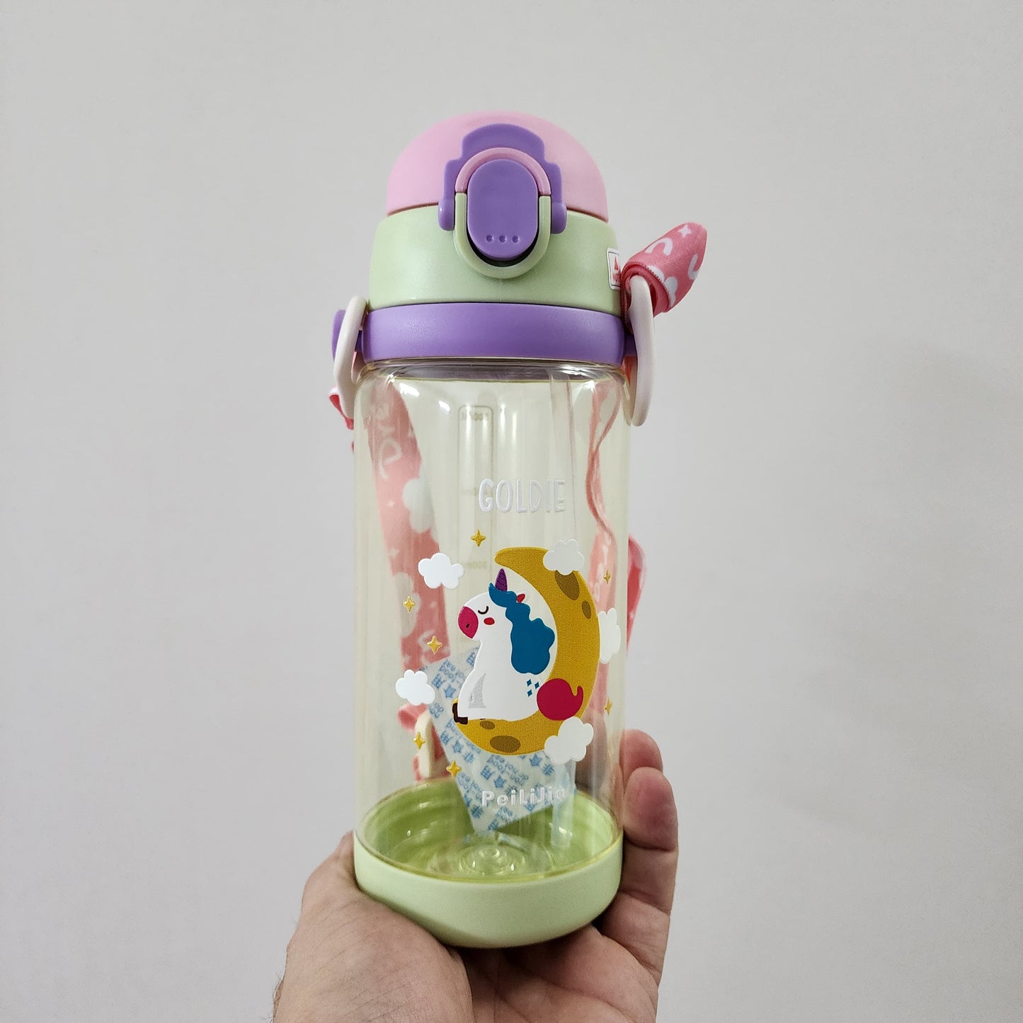 UNICORN DESIGN PLASTIC WATER BOTTLE { 300ml }