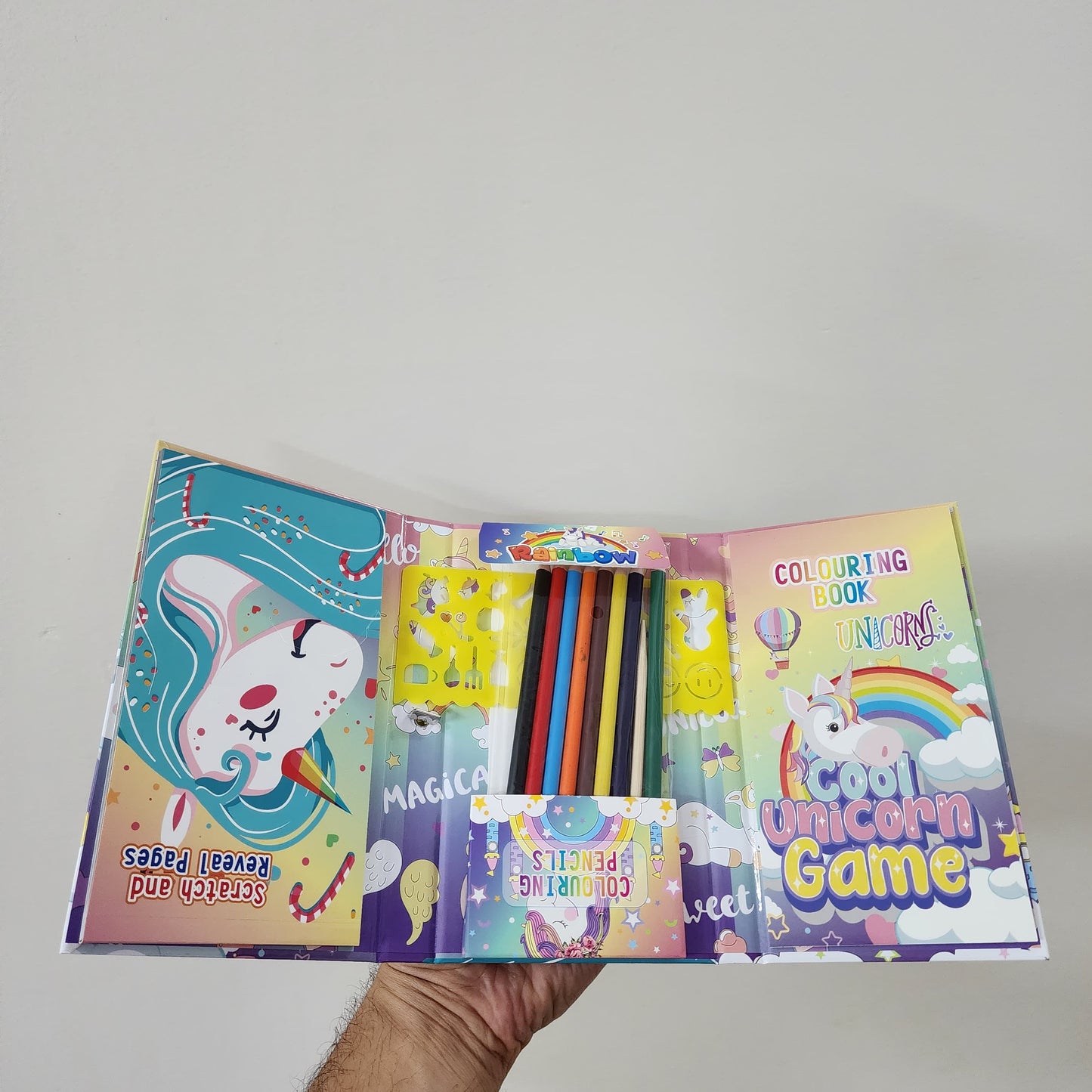 CREATIVE SCRATCH/COLORING TRAVEL BOOK SET