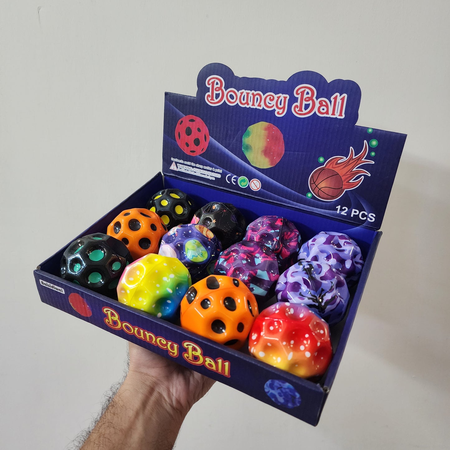 BOUNCY MOON BALL