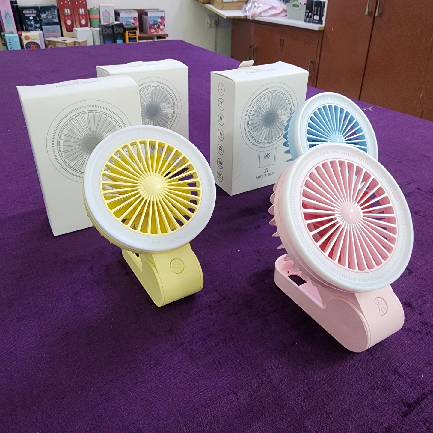 PORTABLE HAND FAN FOR TRAVEL , OFFICE AND HOME