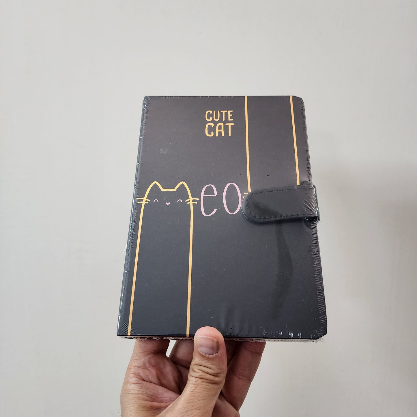 Cute Cat Diary / Notebook with Magnetic Strap
