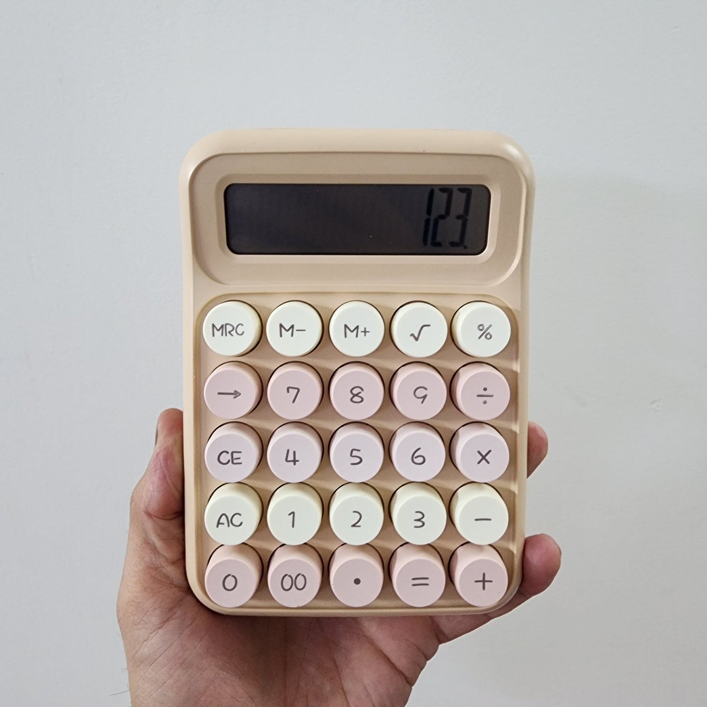 KOREAN STYLE ELECTRONIC CALCULATOR