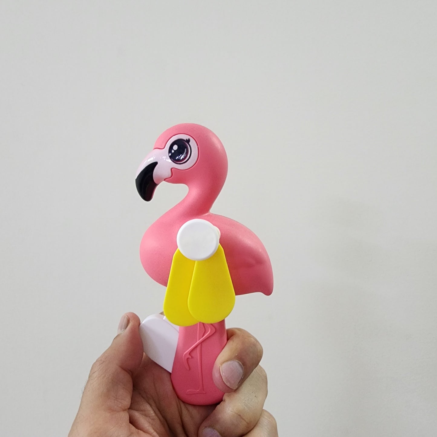 FLAMINGO HAND PRESSURE FAN