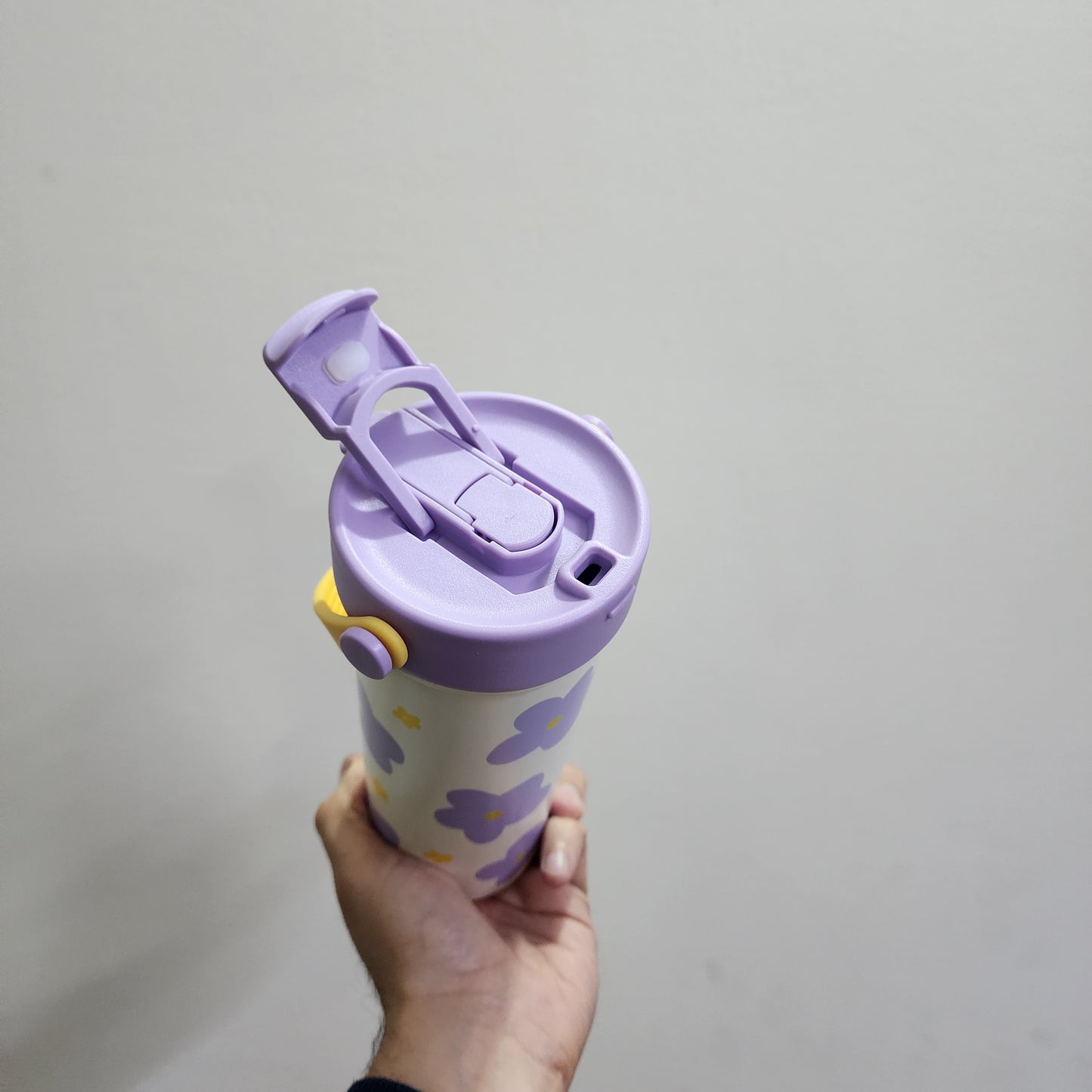 Portable insulated stainless steel Travel mug / Coffee mug with a handle / Dual mouth ,featuring various decorative patterns like cow print, flowers, and fruits [ 610 ml ]