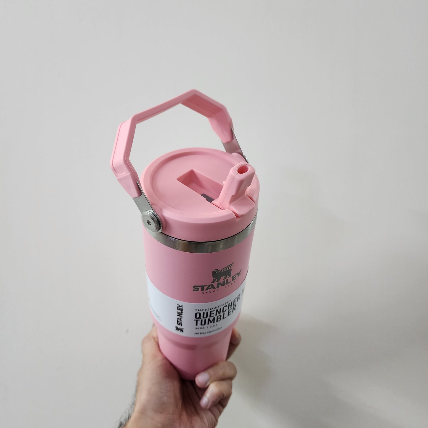 STANLEY ICEFLOW FLIP STRAW TUMBLER [ 30 OZ , 887 ML ]